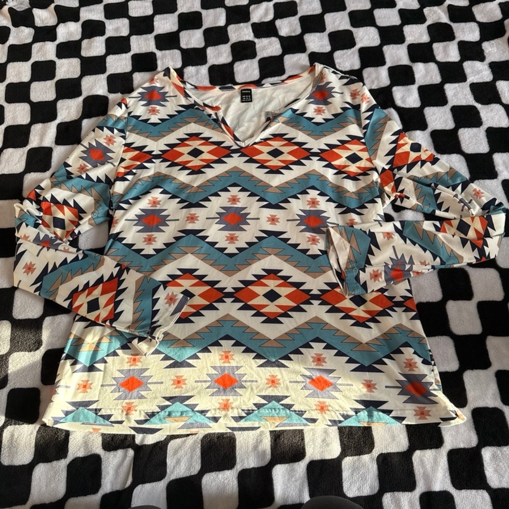 Geometric Patterned Women's Top